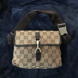 ❌SOLD❌ Gucci mini waist bag
